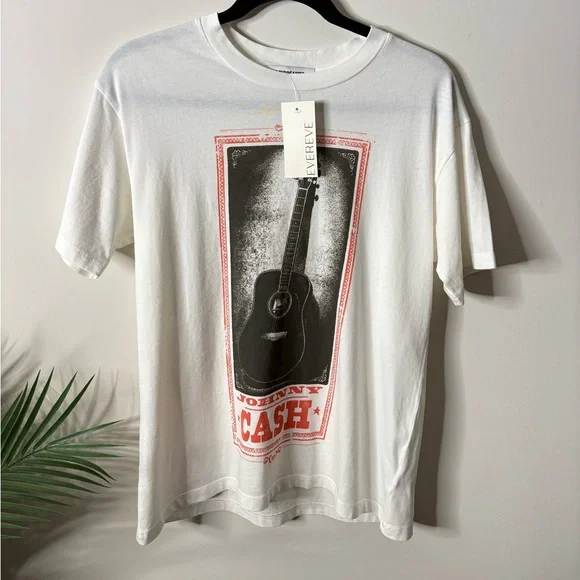 Daydreamer Johnny Cash Tee with Guitar Print - Picture 2 of 5